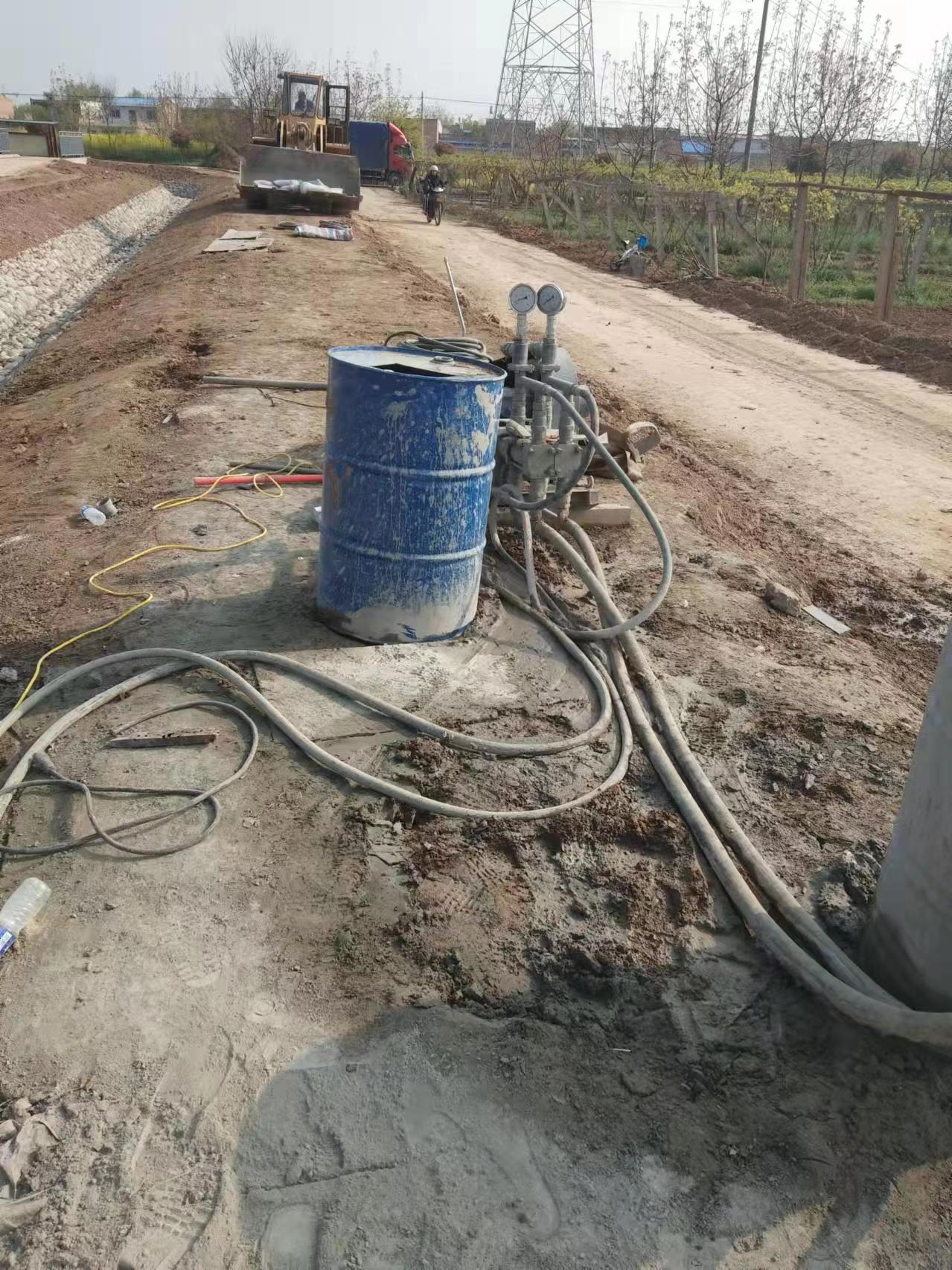 文罗镇顶管注浆